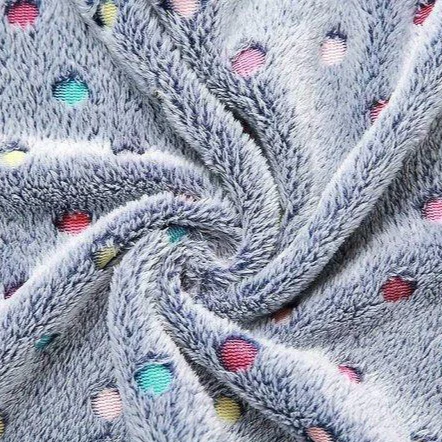 Set van 3 Zachte Huisdierdekens | Veelzijdige Coral Fleece Plaids | Kleine en Grote Formaten | Voor Honden, Katten | Kleurrijk Stevig Prints | Wasbaar en Warm | Anti-Pilling Polyester - Image 5