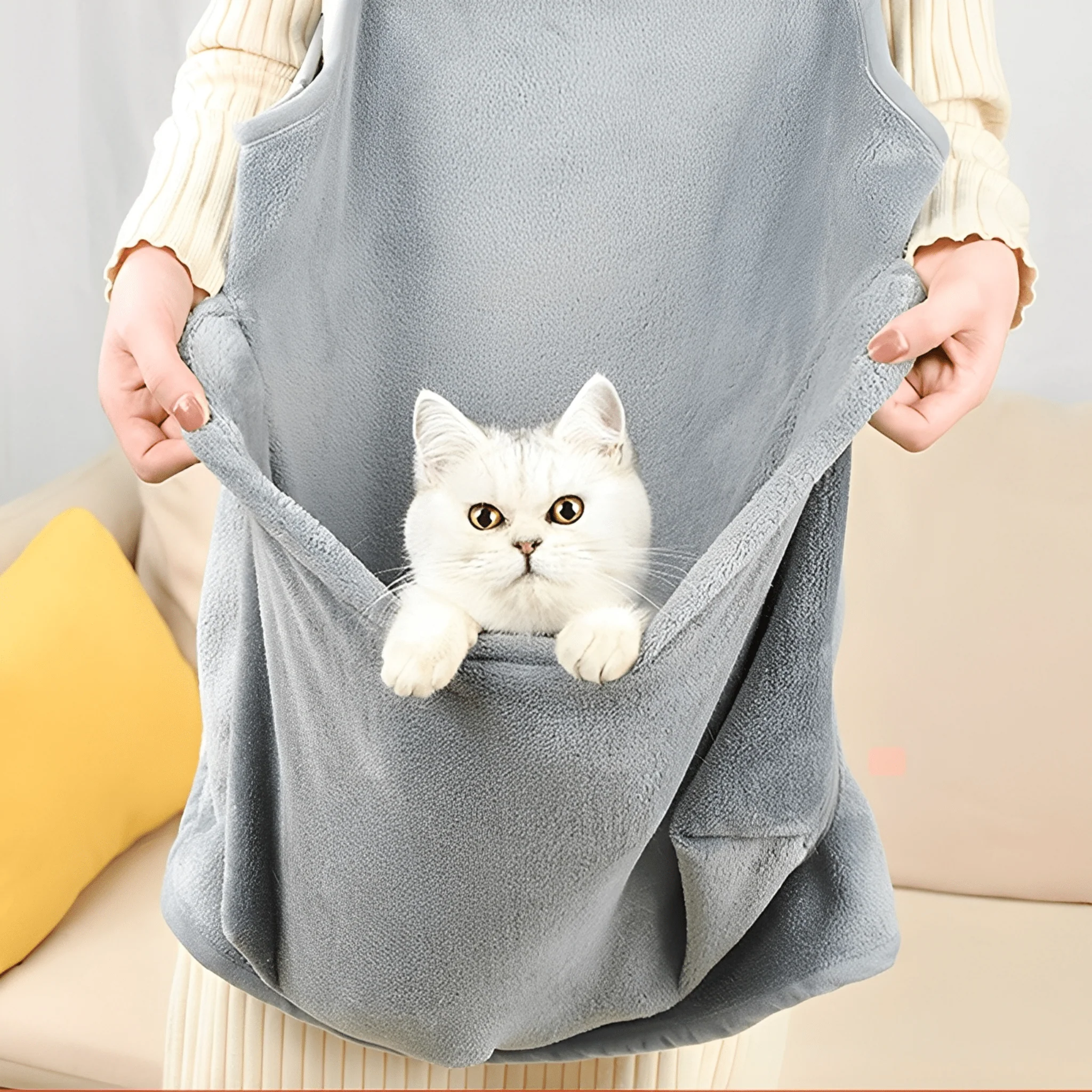 AproNest | Pluche Kattenhouder Draagbaar | Handenvrij Comfort | Warmte en Veiligheid | Ideaal voor Knuffels - Image 2