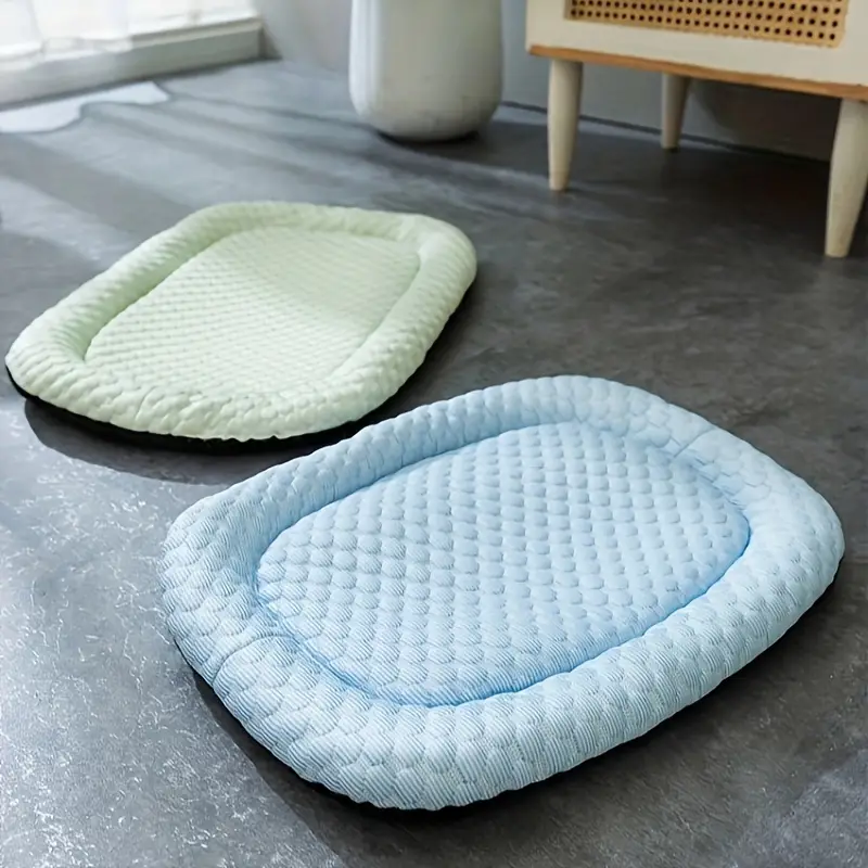 Superzacht IJszijde Hondenbed | Traagschuim Ondersteuning | Wasbaar & Ademend | Verschillende Maten | Koel & Comfortabel | Geschikt Voor Kleine/Middelgrote Honden | Antislip Bodem - Image 6