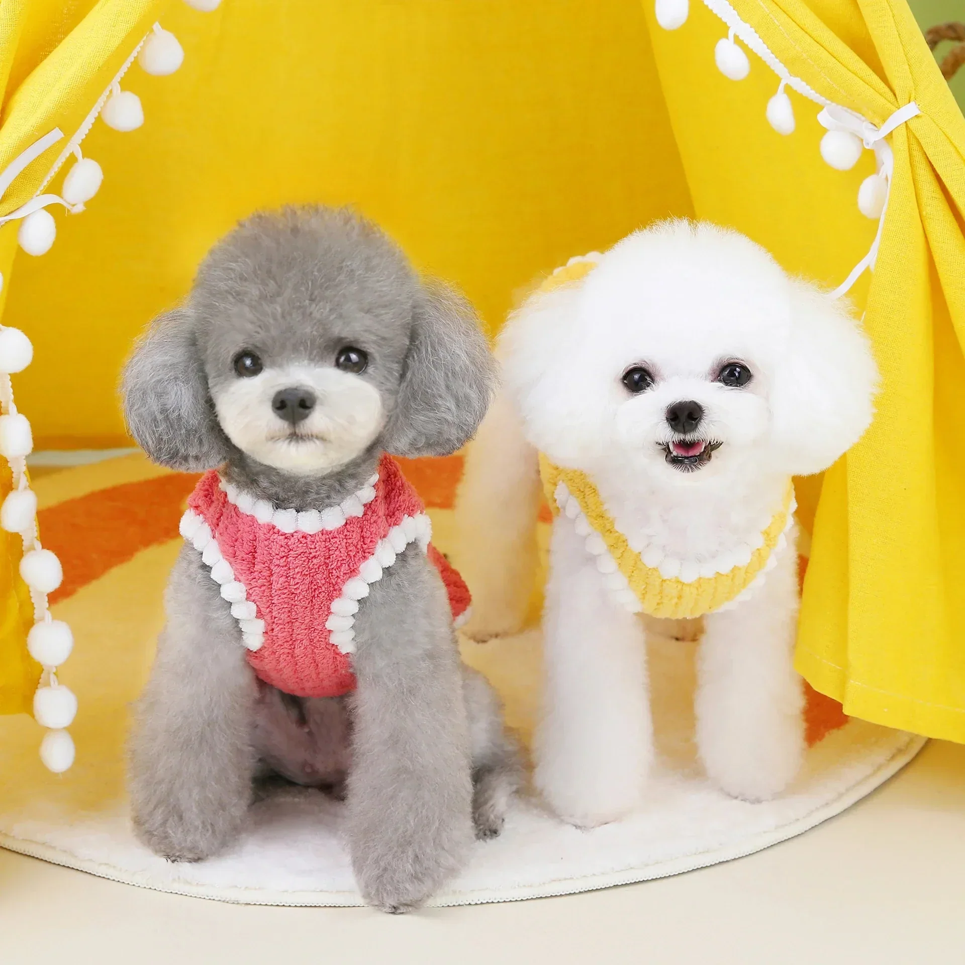 CozyCoat Fleece Jas | Warmte voor Kleine Honden & Katten | Chihuahua Franse Bulldog Yorkies | Comfortabele Pasvorm | Ideaal voor Herfst en Winter | Gemakkelijk Aan te Trekken | Volledige Bescherming - Image 5