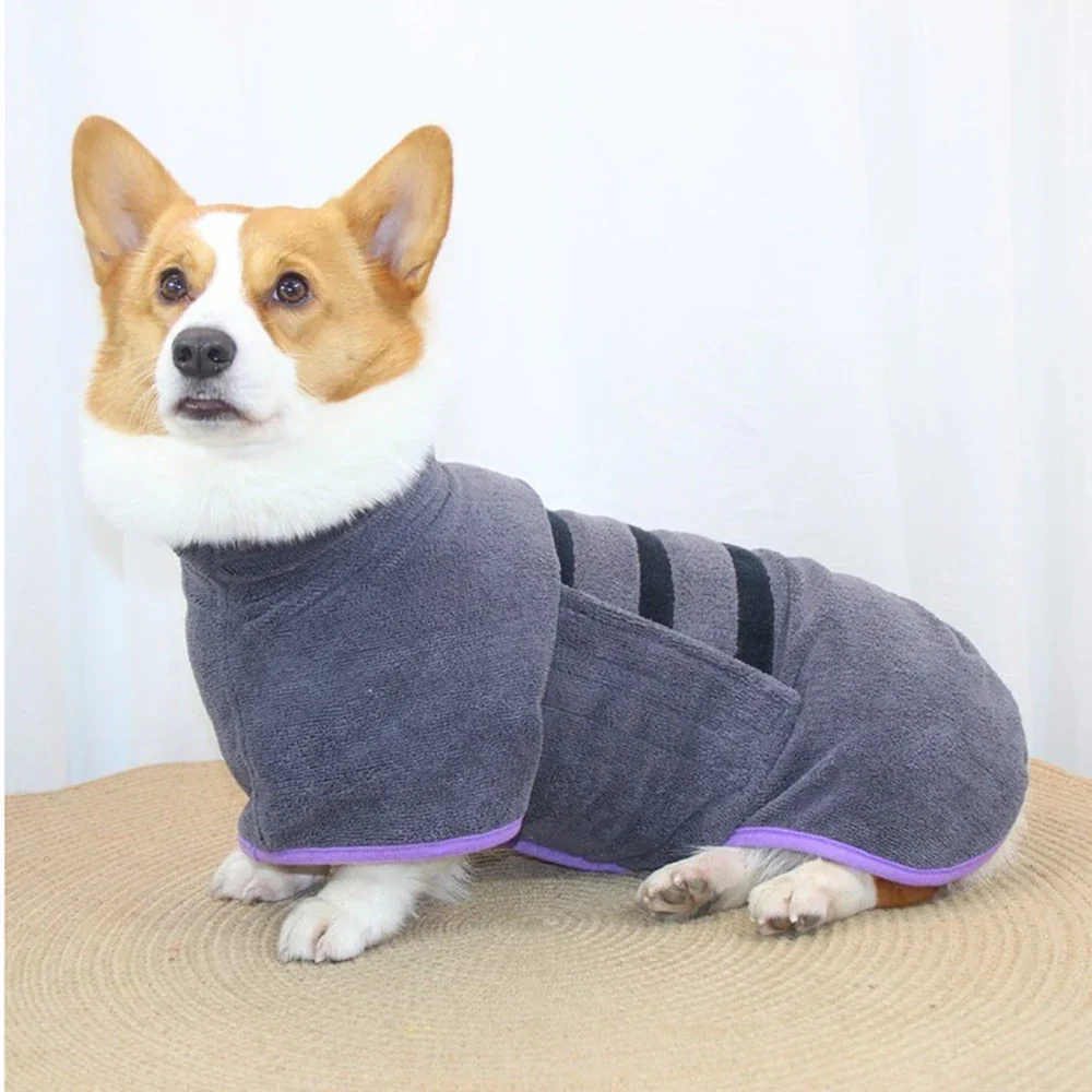 Microvezel Badjas voor Huisdieren | Sneldrogend en Comfortabel | Verstelbare Pasvorm voor Honden en Katten | Maten XS tot 2XL - Image 2