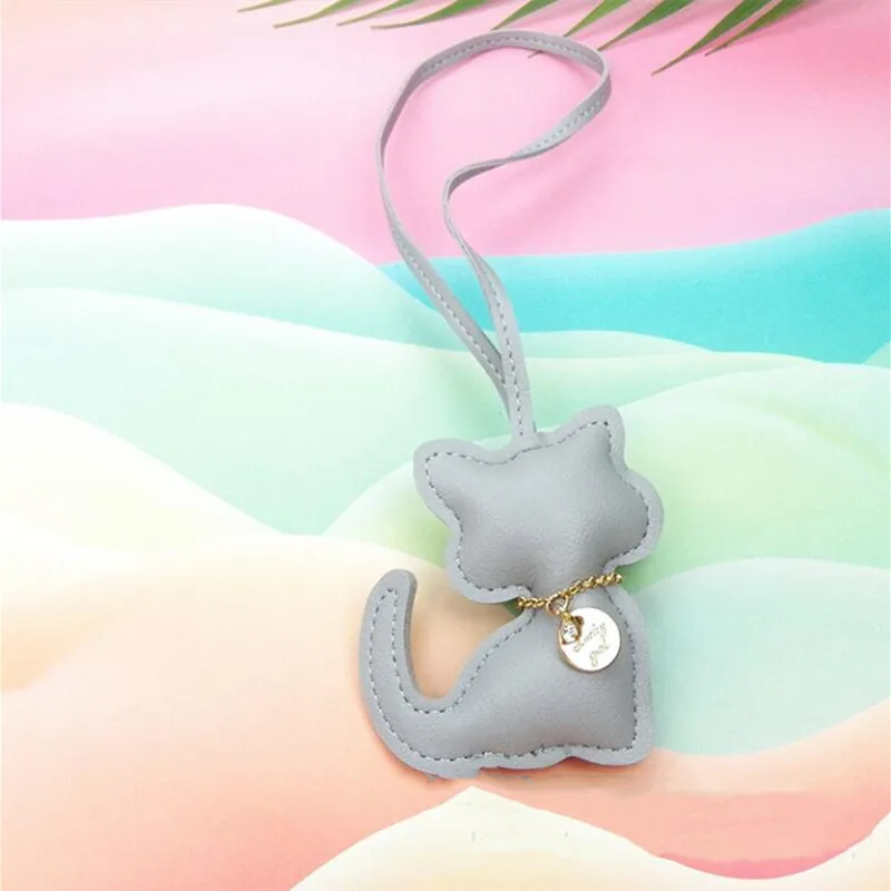 PU leren sleutelhanger met schattige kattenhanger | Modieuze dier sleutelhanger | Tas accessoire voor dames | Decoratie voor handtas | Leuk cadeau voor meisjes - Image 2