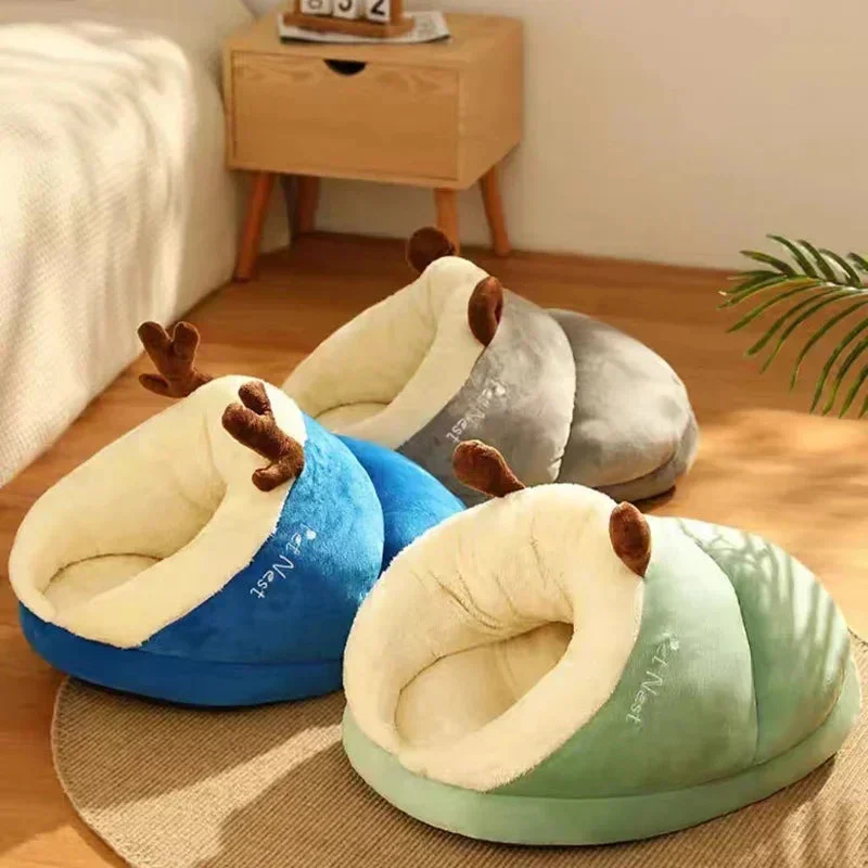 Opvouwbaar Hondenbed | Ademend Coral Fleece | Slipper Vorm | Warme Winter Optie | Comfort Voor Kleine Honden | Gemakkelijk Opvouwbaar | Wasbaar Materiaal | Geschikt Voor Thuisgebruik en Reizen - Image 3
