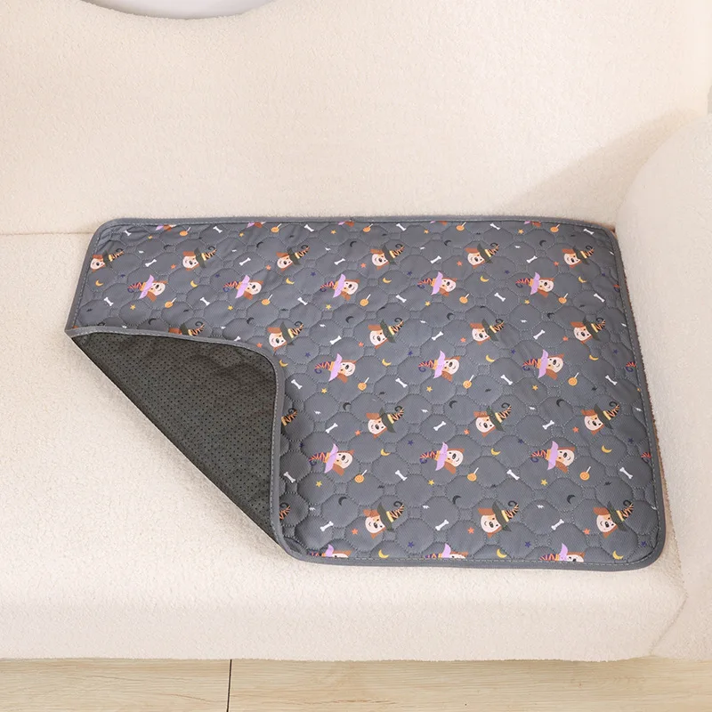 Herbruikbare Trainingsmat voor Honden | 4-laags Absorberend & Antislip Ontwerp | Geschikt voor Meubel- en Autobescherming | Machinewasbaar - Image 14