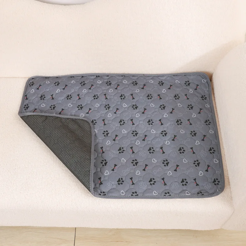 Herbruikbare Trainingsmat voor Honden | 4-laags Absorberend & Antislip Ontwerp | Geschikt voor Meubel- en Autobescherming | Machinewasbaar - Image 16