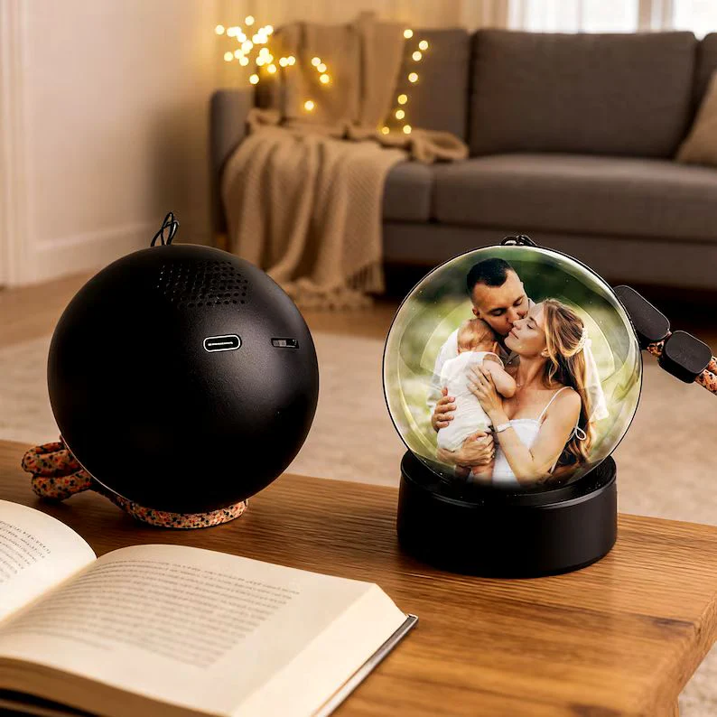 Herinneringsbal | Muziek en Video | Bluetooth en USB | Transparant met Warm Licht | Persoonlijke Ervaring | Luxe Cadeau | Compact Formaat