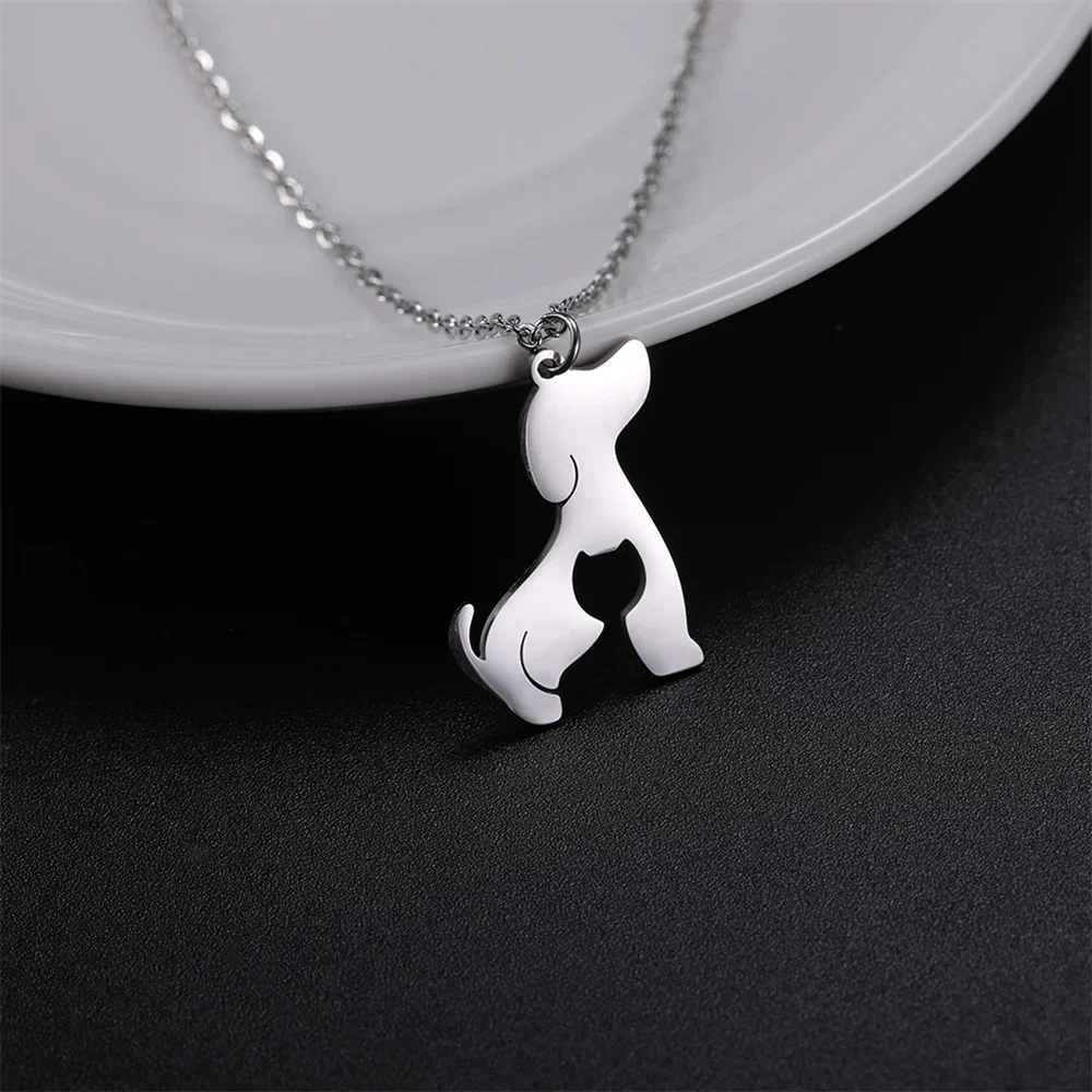 Dames Ketting Met Dierenhanger | Dubbele Laags Choker Met Kat & Hond | Roestvrij Staal | Minimalistisch & Trendy Sieraad | Perfect Cadeau Voor Vriendin, Moeder Of Vriendin - Image 7