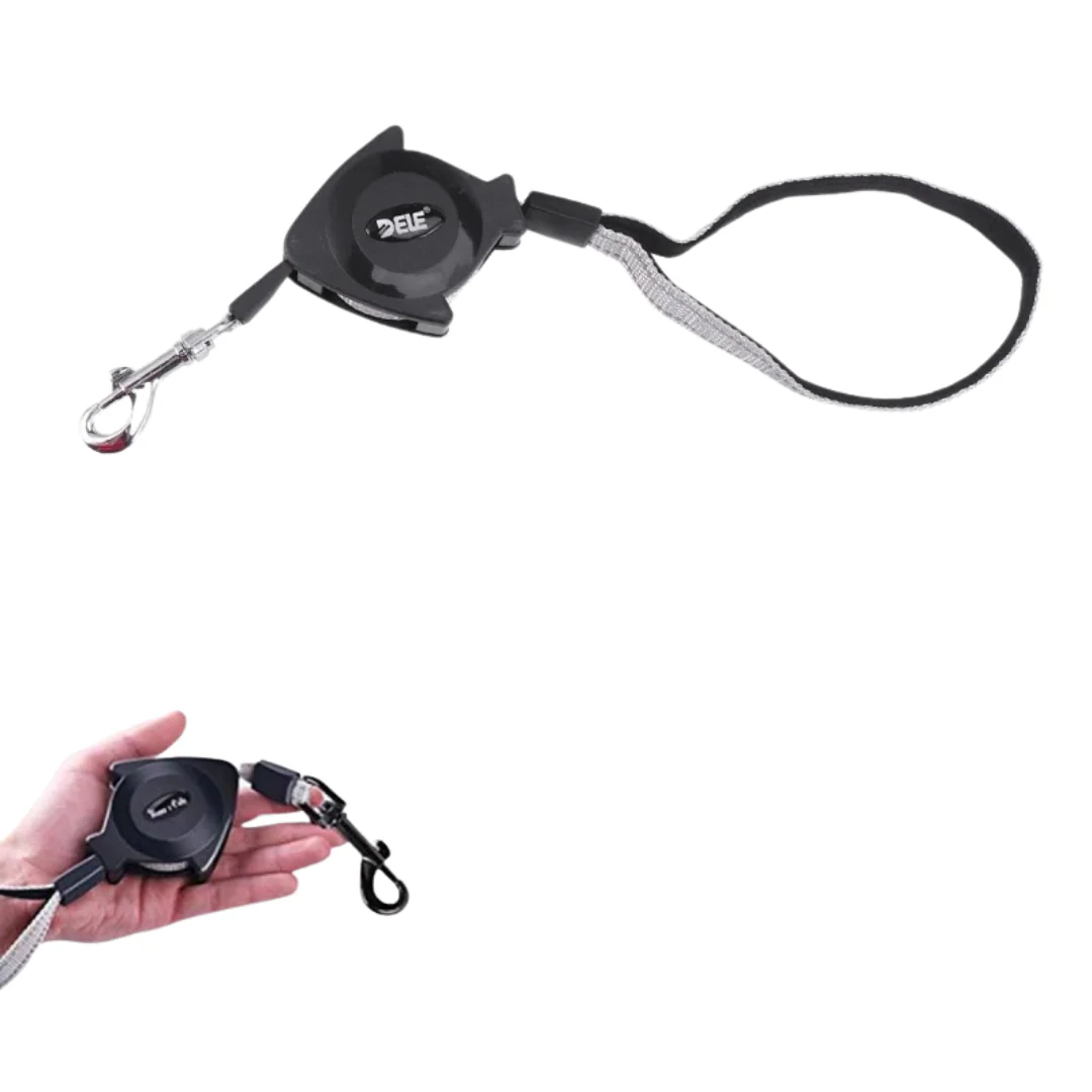 Intrekbare Huisdier Liberty Lijn | Verstelbare Nylon Band | Ergonomische Grip voor Comfort | Geschikt voor Katten en Honden tot 30 kg | 140CM Veilig Verkennen | Duurzaam en Veilig Mechanisme - Image 3