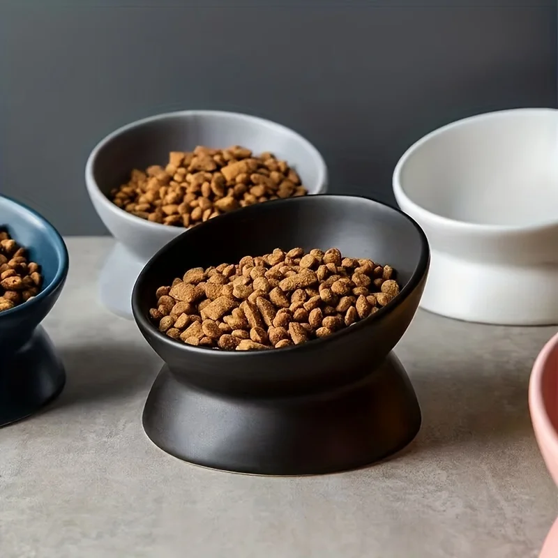 Keramische Voerbak met Verhoogd Oblique Ontwerp voor Honden en Katten | Beschermt Nek en Wervelkolom | Duurzaam en Stabiel - Image 2