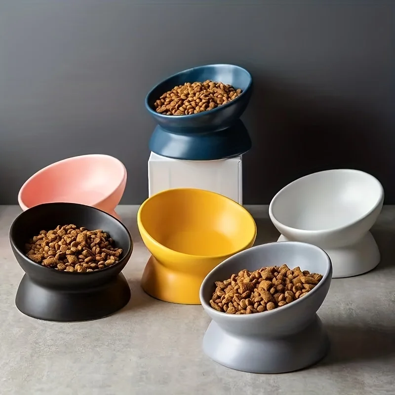 Keramische Voerbak met Verhoogd Oblique Ontwerp voor Honden en Katten | Beschermt Nek en Wervelkolom | Duurzaam en Stabiel - Image 3