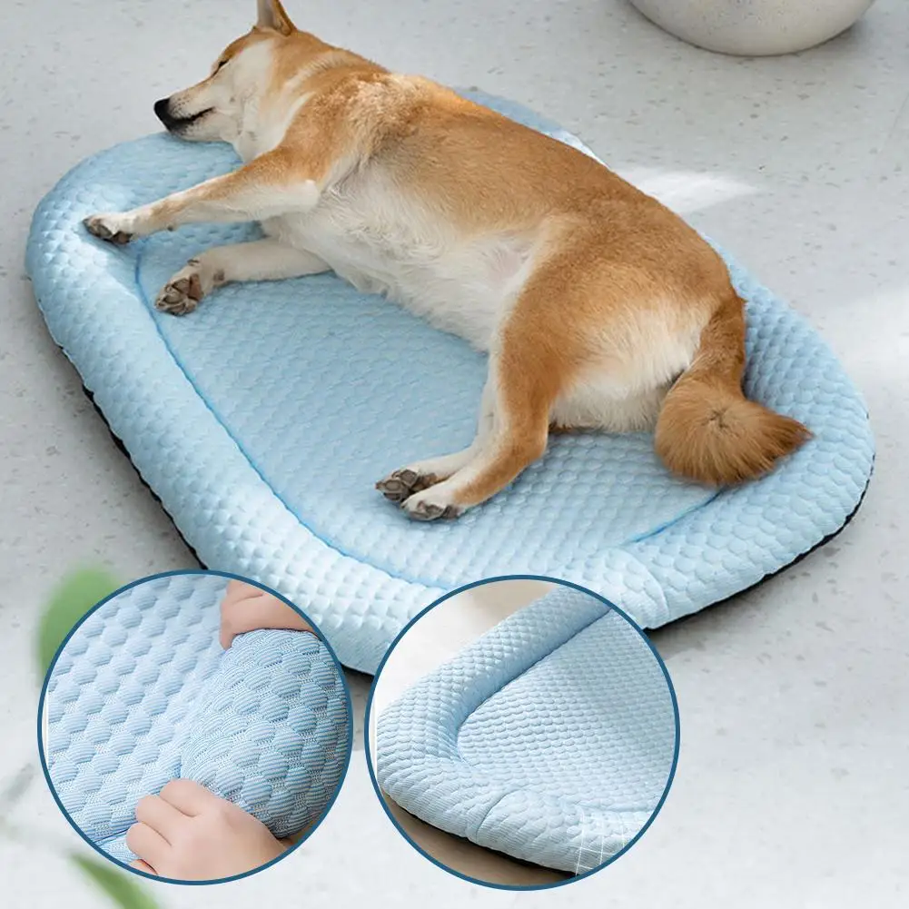Verkoelende IJs-Zijde Mat voor Honden | Zacht en Comfortabel | Bescherming tegen Warmte | Gemaakt van 3D Vezels | Helpt Hoofd en Nek koel houden | Gemakkelijk in Gebruik | Geen Opladen Nodig - Image 6