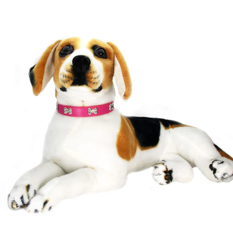 Luxe Kunstleren Halsaccessoire voor Huisdieren met Metalen Botdetails | Verstelbaar en Comfortabel | Geschikt voor Honden en Katten - Image 3