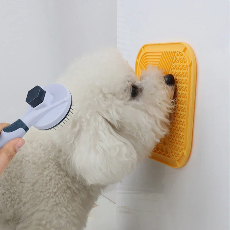 LickMaster – Premium Siliconen Anti-Schrok Voermat | Kalmeert en Bevordert Gezonde Eetgewoontes bij Honden en Katten | Met Zuignappen - Image 3