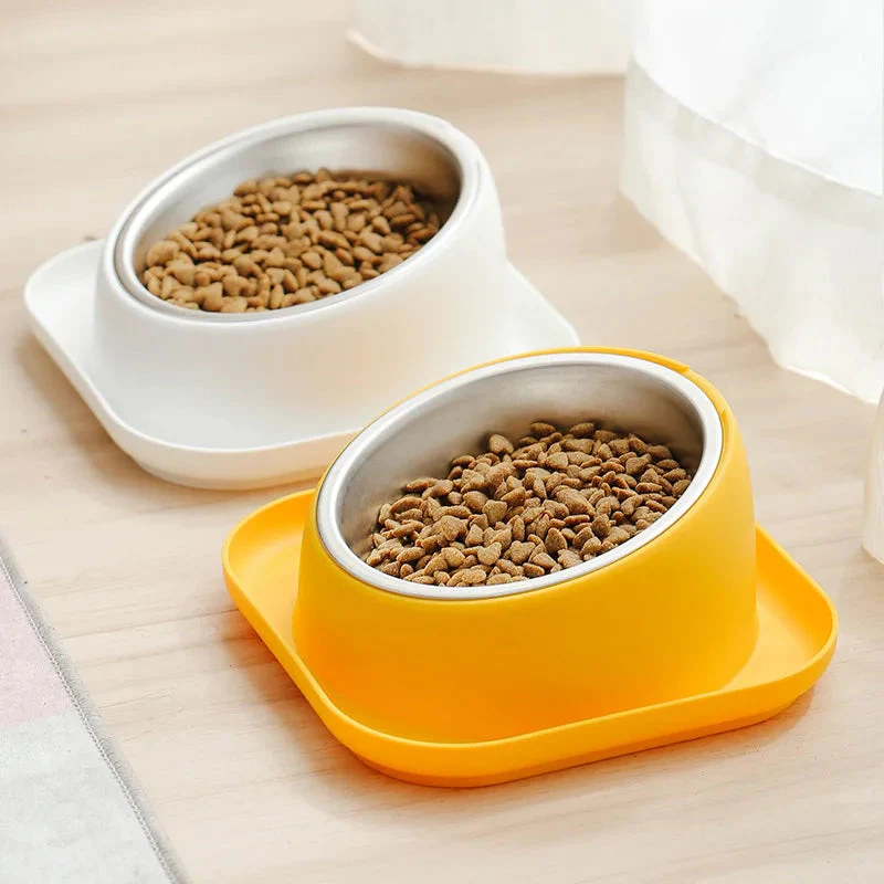 Luxe Anti-Slip Eet- en Drinkbak voor Huisdieren | 45° Ergonomisch Ontwerp | Geschikt voor Katten en Honden | Duurzaam Kunststof | Voorkom Verschuiven en Kantelen | Comfortabel Voeden | Eenvoudig te Reinigen - Image 4