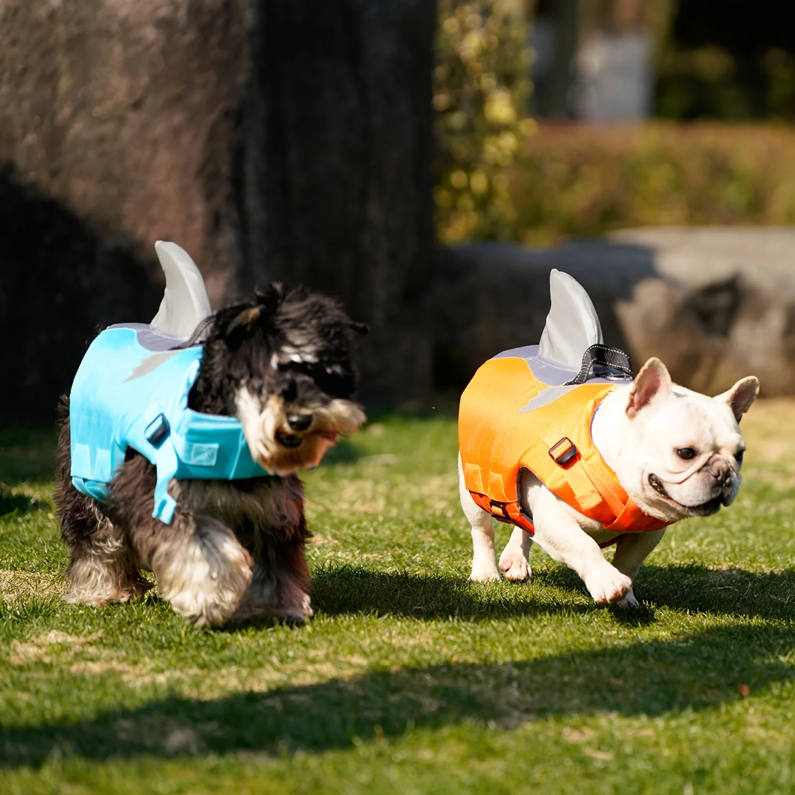 Reflecterend haai hondenzwempak | Veiligheidsvest huisdier met handgreep | Verstelbare waterdichte honden zwemvest voor optimale zichtbaarheid - Image 9