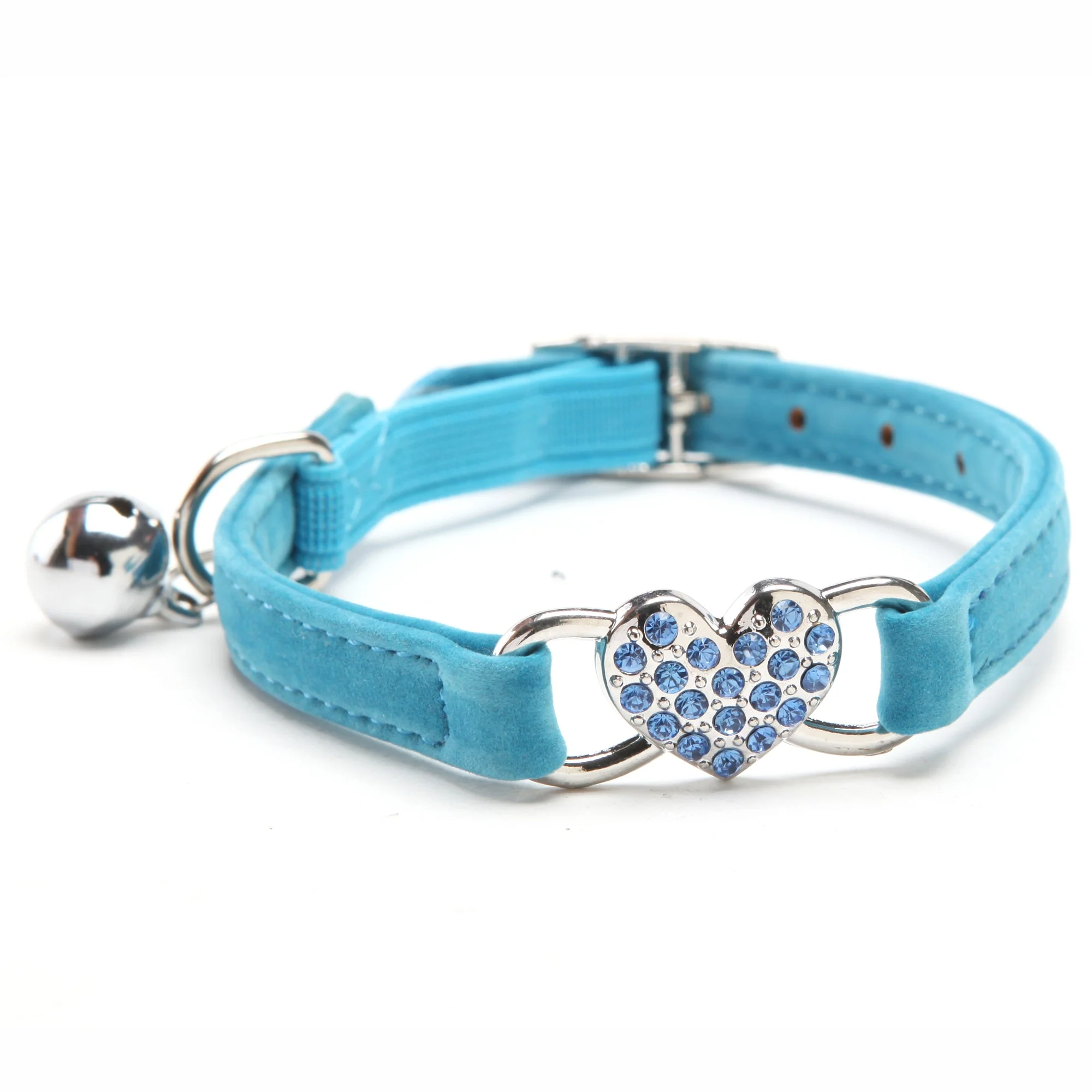 Sparkling Heart kattenhalsband | Zacht kunstleer | Verstelbaar | Glinsterend hartje en bel | Comfortabel accessoire voor katten van alle leeftijden - Image 9