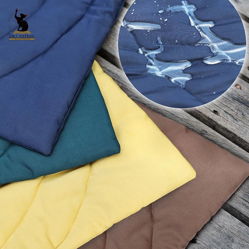 Vouwbare en waterdichte polyester hondenmat, absorberend, 65x95 cm | Ideaal voor auto en reizen | Licht en draagbaar - Image 4
