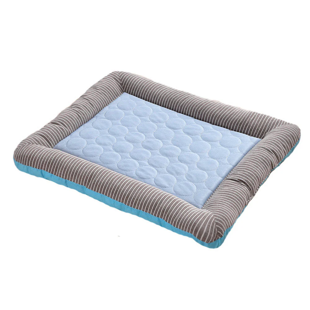 Ademende Koelmat voor Huisdieren | Ademend & Wasbaar | Beschikbaar in Maten S M L | Ideaal voor Katten en Honden van Alle Groottes | Ondersteunt Comfort & Koelte | Geschikt voor Binnenshuis en Outdoor gebruik - Image 10